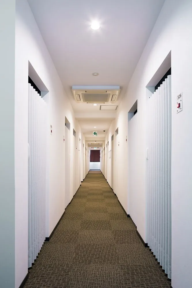 Capsule Hotel Cube Hiroshima 0*,